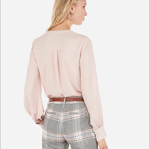 Express Blouse - Picture 3 of 7